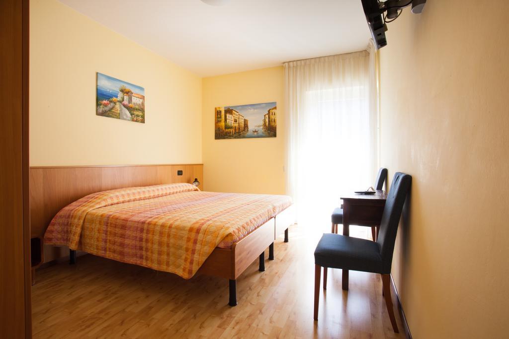 Hotel Vezzano Room photo